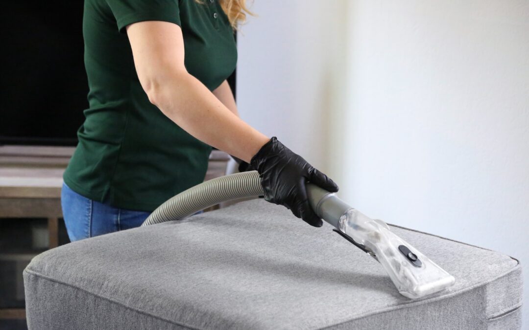 Amazing Tips on Cleaning 3 Different Kinds of Upholstery